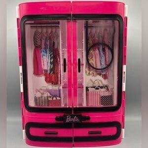 Mattel Barbie Pink Portable Carrying Wardrobe Closet With Handle 2015